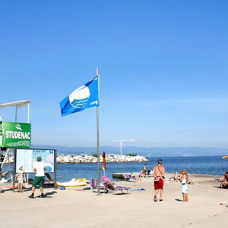 7785a Διαμέρισμα *